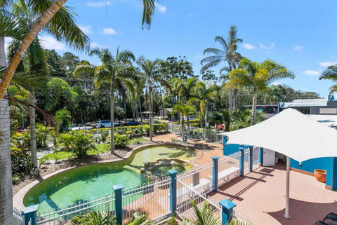 White Crest Luxury Apartments - Kawana Tourism 16