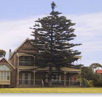 Boston House Motel - Kawana Tourism