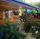 Cairns Bed and Breakfast - Kawana Tourism