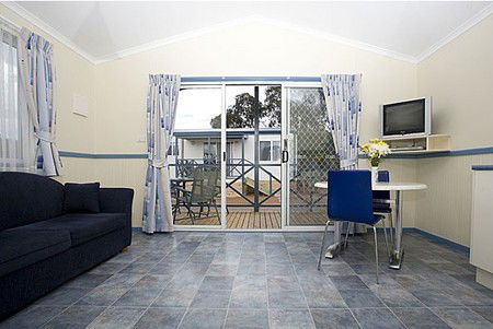Crestview Top Tourist Park - Kawana Tourism 2