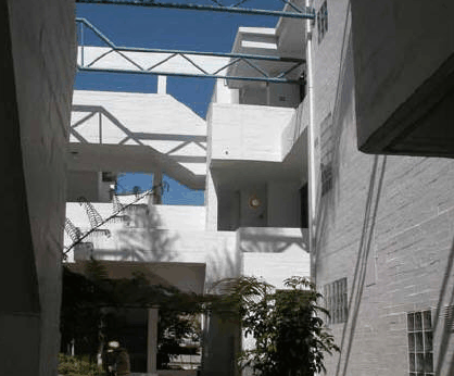 Cambridge Atrium - Kawana Tourism