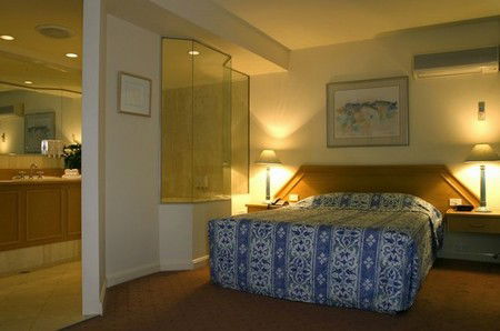The Esplanade Motor Inn - Kawana Tourism 4