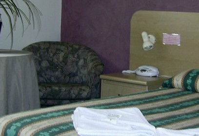 Parkway Motel - Kawana Tourism 0