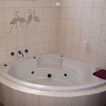 The Charles Sturt Motor Inn - Kawana Tourism 3