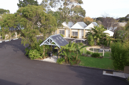 The Tropicana Motor Inn - Kawana Tourism 4