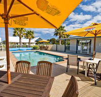 Torquay Tropicana Motel - Kawana Tourism