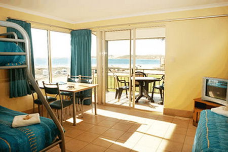 Ningaloo Reef Resort - Kawana Tourism 5