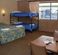 Oasis By The Lake - Kawana Tourism