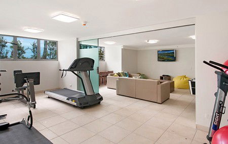 Fairshore Beachfront Apartments - Kawana Tourism 2