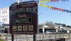 Hanging Rock Family Motel - Kawana Tourism 3
