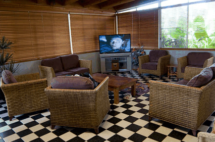 Barrier Reef Motel - Kawana Tourism 4