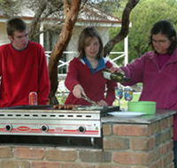 Cape Jervis Holiday Units - Kawana Tourism