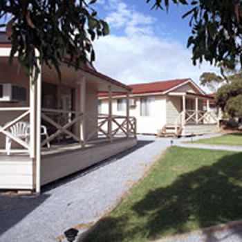 Cape Jervis Holiday Units - Kawana Tourism 1