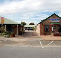 Lake Albert Motel - Kawana Tourism