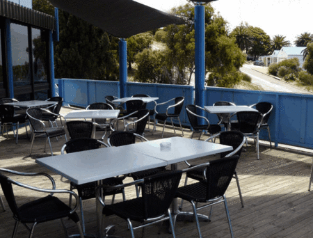 Lincoln Navigators Inn - Kawana Tourism 2