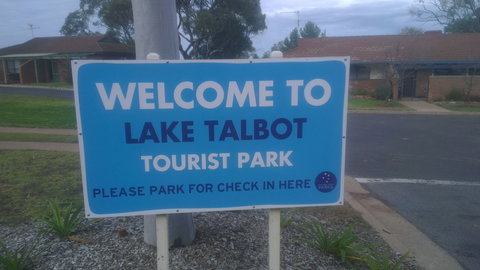Lake Talbot Tourist Park - Kawana Tourism 2