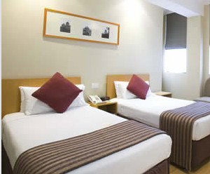 Batman's Hill On Collins - Kawana Tourism 5