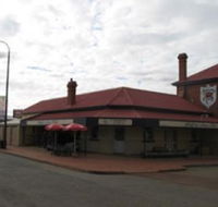 Bedford Arms Hotel - Kawana Tourism