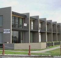 Centreport Units - Kawana Tourism