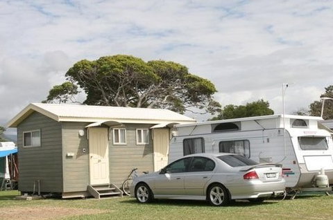 BIG4 Rollingstone Beach Caravan Resort - Kawana Tourism 2