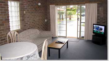 Southern Cross Holiday Apartments - Kawana Tourism 0