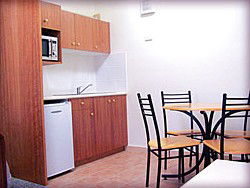 Pioneer Way Motel - Kawana Tourism 2