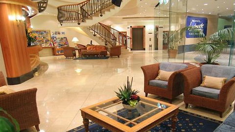 Landmark Resort - Kawana Tourism 0