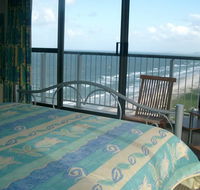 Golden Sands Holiday Apartments - Kawana Tourism