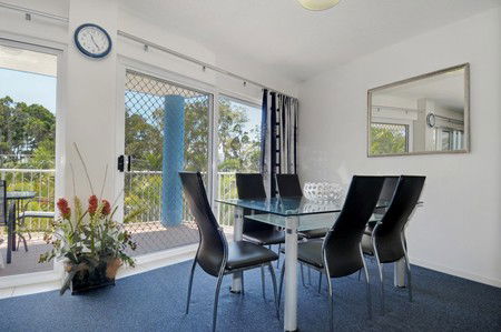 White Crest Luxury Apartments - Kawana Tourism 2