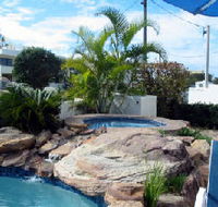 Estoril On Moffat Holiday Apartments - Kawana Tourism