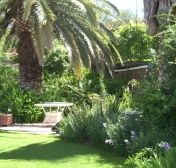 Nthaba Cottage - Kawana Tourism