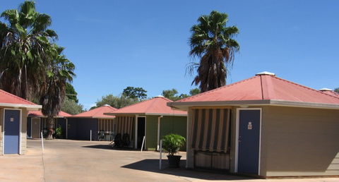 Bluestone Motor Inn - Kawana Tourism 5