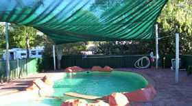 Threeways Roadhouse Tourist Park - Kawana Tourism 1