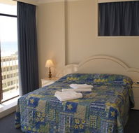 Queensleigh Holiday Apartments - Kawana Tourism