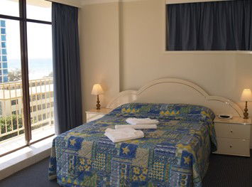 Queensleigh Holiday Apartments - Kawana Tourism 0