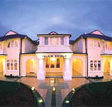Palais Royale - Kawana Tourism
