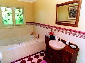 Frieda's Cottage - Kawana Tourism 0