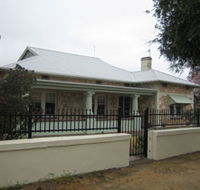 Naracoorte Cottages - MacDonnell House - Kawana Tourism
