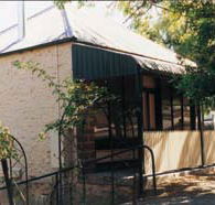 Wild Olive Cottage - Kawana Tourism