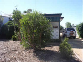 Loxton Smiffy's Bed And Breakfast (Coral Street) - Kawana Tourism 0