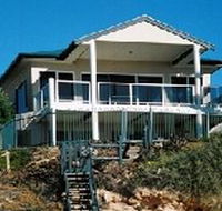 Top Deck Cliff House - Kawana Tourism