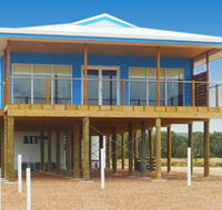 Lincoln View Holiday Home - Kawana Tourism