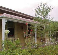 Treasured Memories Cottage Accommodation - Kawana Tourism