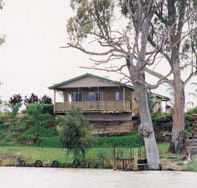 Mundic Grove Cottage - Kawana Tourism