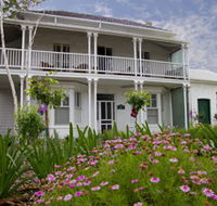 Willunga House - Kawana Tourism