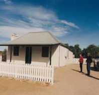 Rose Cottage - Kawana Tourism