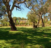 Jacobs Creek Retreat at Moorooroo Park - Kawana Tourism