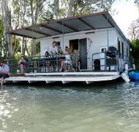 The Murray Dream Self Contained Moored Houseboat - Kawana Tourism