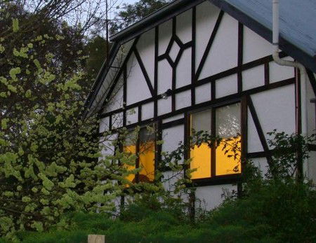 Riddlesdown Cottage - Kawana Tourism 2