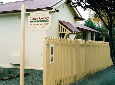 Clara's Cottage - Kawana Tourism 1